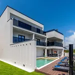 Luxury Wellness & Depaja
