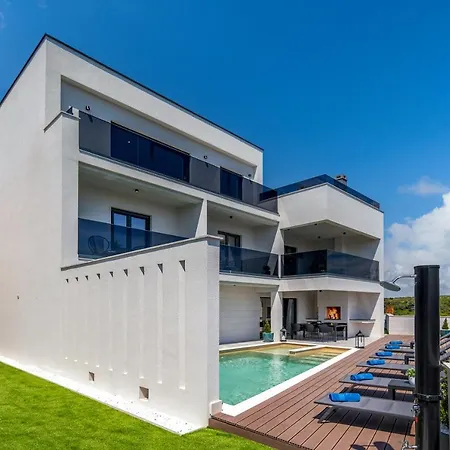 Luxury Wellness & Depaja
