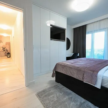 Villa Luxury Wellness & Depaja *