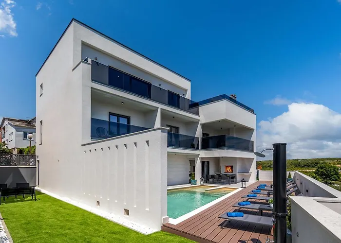 Luxury Wellness & Depaja